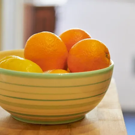 Renovated Spacious Baixa Apartment, By Timecooler *