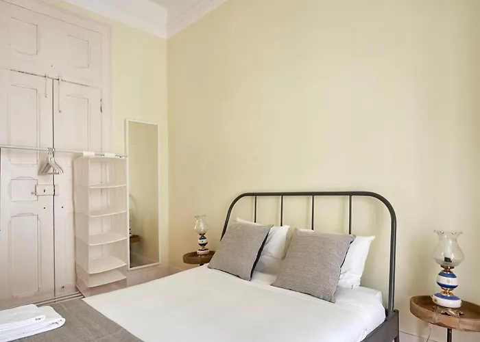 Renovated Spacious Baixa Apartment, By Timecooler Lisboa