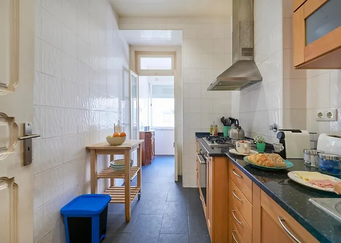 Renovated Spacious Baixa Apartment, By Timecooler Appartement Lisboa