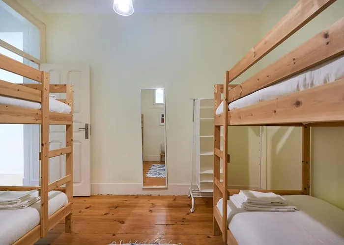 Renovated Spacious Baixa Apartment, By Timecooler Appartement *