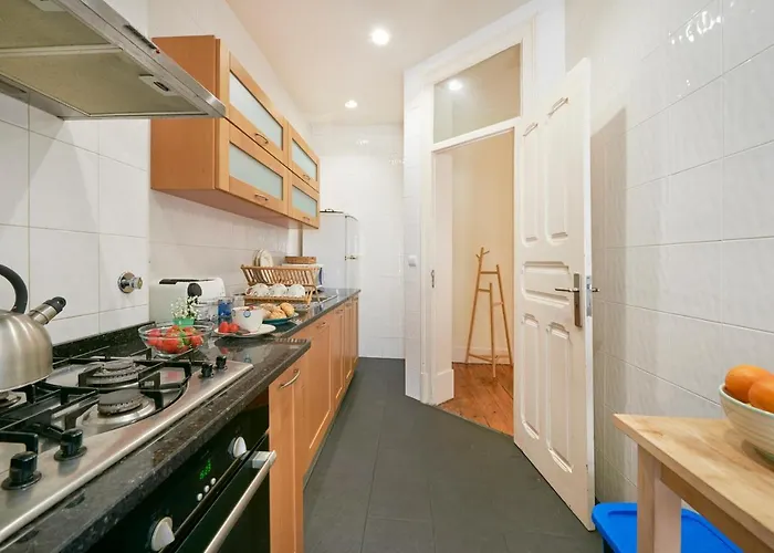 Renovated Spacious Baixa Apartment, By Timecooler Appartement *