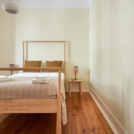 아파트 Renovated Spacious Baixa Apartment, By Timecooler