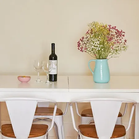 아파트 Renovated Spacious Baixa Apartment, By Timecooler